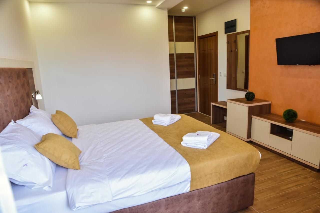Heaven Lux Ulcinj 호텔 외부 사진